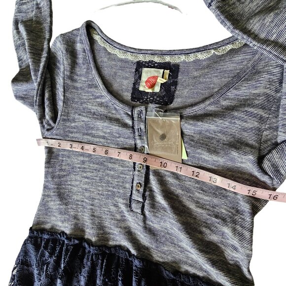 NWT Lilka Anthropologie Navy Lace and Knit Dress size Small - Picture 13 of 15